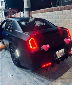 کرایسلەر 300